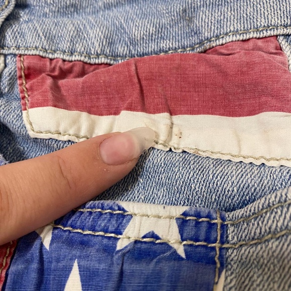 American Flag Shorts - Picture 4 of 4
